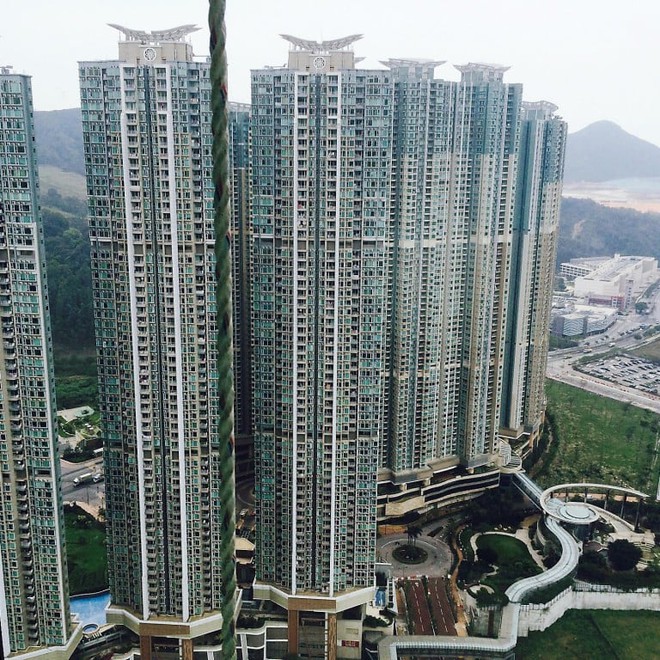 Bức ảnh chụp chung cư ở Hong Kong lúc này được nhiều người quan tâm - Ảnh 5.