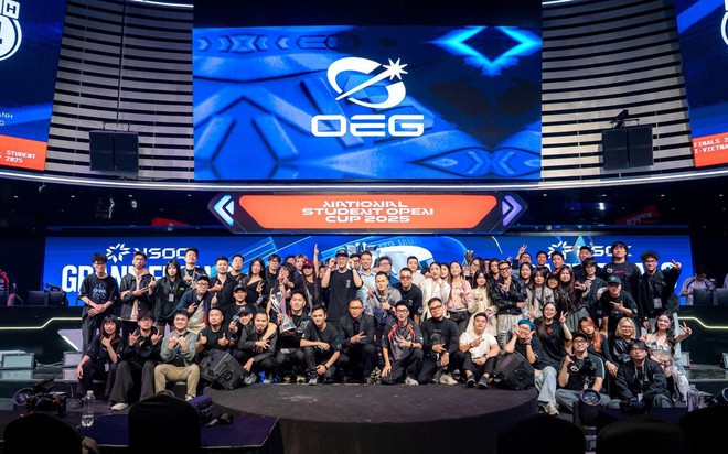 Photo1766563515127 1766563515218111453836 17665741529631537218117