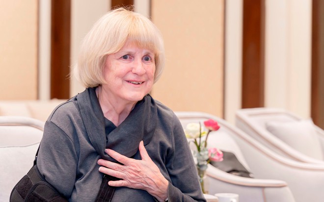 GS Mary Claire King, Chủ nhân Giải Đặc biệt VinFuture 2025 dành cho Nhà khoa học nữ xúc động chia sẻ về tình yêu dành cho Việt Nam.
