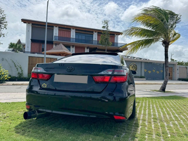 Toyota Camry độ treo khi n&eacute;n b&aacute;n hơn 600 triệu, chủ xe chia sẻ sẵn s&agrave;ng thu mua lại v&agrave; khẳng định: 'Đừng dạy người gi&agrave;u c&aacute;ch ăn' - Ảnh 8.
