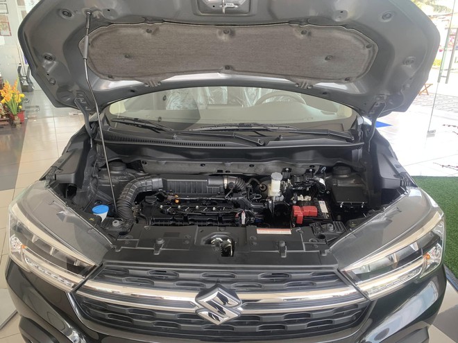 Suzuki XL7 xả nốt bản xăng tại đại l&yacute;: Gi&aacute; giảm c&ograve;n 505 triệu, thực tế rẻ hơn Xpander, Avanza Premio đ&atilde; t&iacute;nh khuyến m&atilde;i - Ảnh 6.