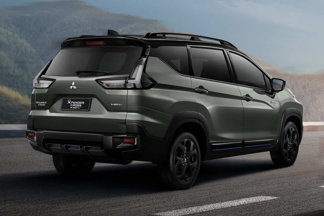 Ảnh thực tế Mitsubishi Xpander bản thể thao vừa ra mắt: Th&ecirc;m bodykit, c&aacute;nh gi&oacute;, đổi hẳn cụm đ&egrave;n trước/sau mới, dễ hot khi về Việt Nam - Ảnh 10.