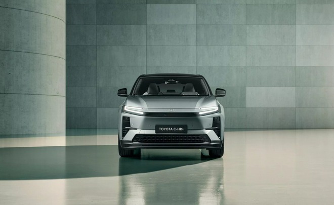 Toyota tung SUV điện mới: Lớn hơn Corolla Cross, m&agrave;n 14inch, chạy tới 600km/sạc, hướng tới 'người độc th&acirc;n đang hẹn h&ograve;' - Ảnh 7.