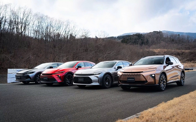 Khám phá Toyota Crown Estate 2025 vừa ra mắt - Ảnh 1.