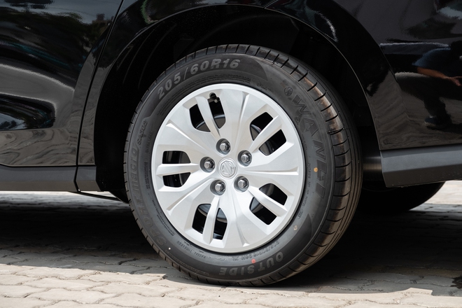 Đây là MG G50 bản số sàn giá 559 triệu cho dân chạy dịch vụ: 8 chỗ, bỏ màn hình trung tâm, nhiều chi tiết chỉnh ‘cơm’, cạnh tranh Xpander MT - Ảnh 13.