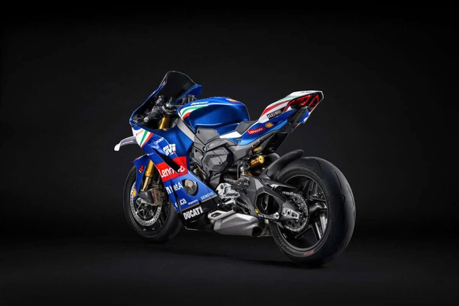 Ducati Panigale V4 Tricolore Italia ra mắt nhằm t&ocirc;n vinh đội tuyển thể thao &Yacute; - Ảnh 4.