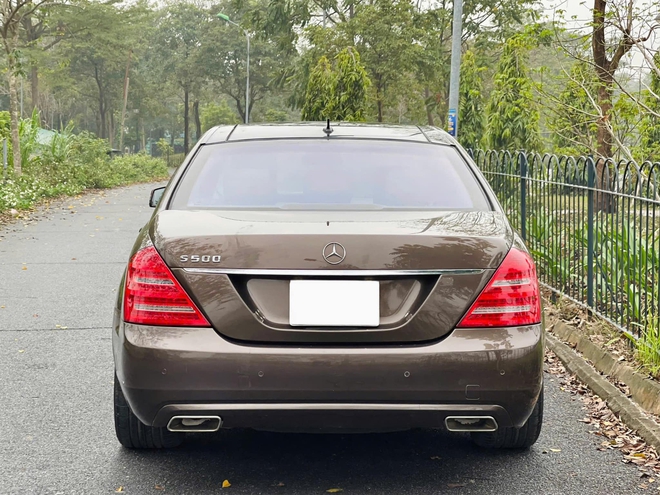 Mercedes-Benz S 500 hơn 14 năm rao bán giá 500 triệu: Xe chạy 100.000km, người bán cam kết 'tặng xe' nếu tua odo - Ảnh 7.