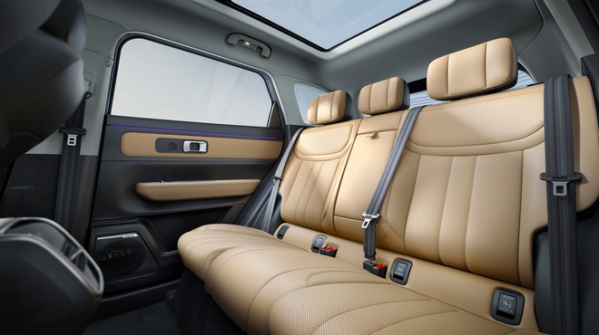 - Ảnh 4. - Ảnh 4.