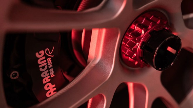 Người Thái đã làm được siêu xe, xịn thế này đây: Vỏ sợi carbon siêu nhẹ, máy 350 mã lực, cabin như xe đua - Ảnh 10.