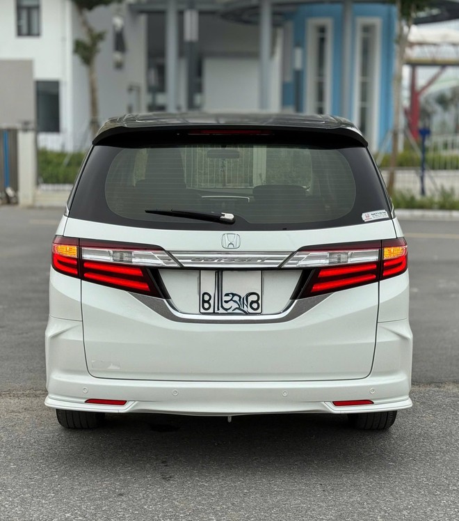 Honda Odyssey bán lại giá 855 triệu đồng, ngang Innova Cross ‘đập hộp’: Cùng phân khúc Carnival, có ghế thương gia - Ảnh 4.