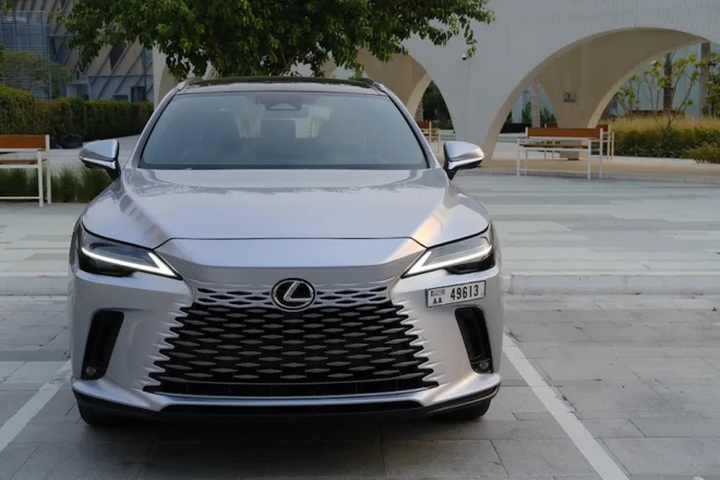 Lexus RX 350h 2025 đã về Việt Nam: Tinh ý mới thấy điểm khác bản xăng, dễ thêm công nghệ, máy tiết kiệm xăng cạnh tranh X5, Q7 - Ảnh 10.