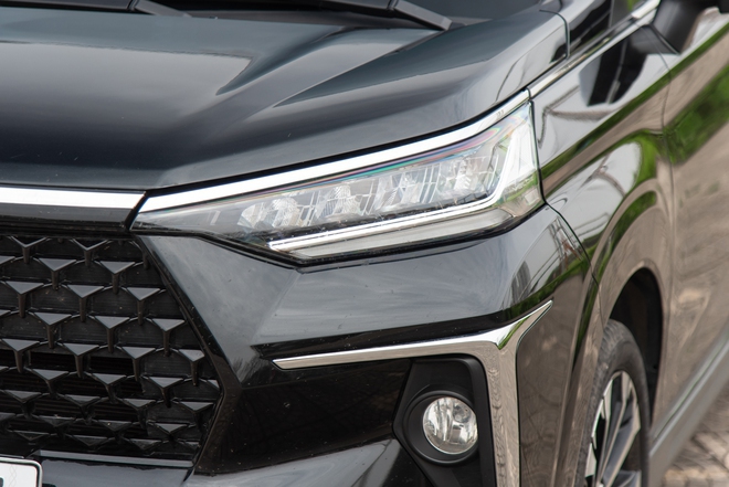 Dùng 2 chiếc Toyota Veloz Cross làm dịch vụ, chủ xe chia sẻ: ‘Đút túi hơn 40 triệu đồng/xe/tháng, tiết kiệm hơn Xpander, bào hơn 170.000km vẫn ổn’ - Ảnh 3.