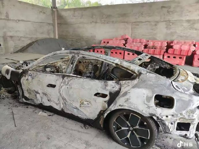 Nhà sản xuất pin xe điện hàng đầu Trung Quốc: "Xe điện Xiaomi SU7 bốc cháy không dùng pin của chúng tôi" - Ảnh 5.