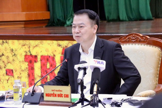 Thứ trưởng Bộ Tài chính Nguyễn Đức Chi tại họp báo chiều 3/4. Ảnh: TP