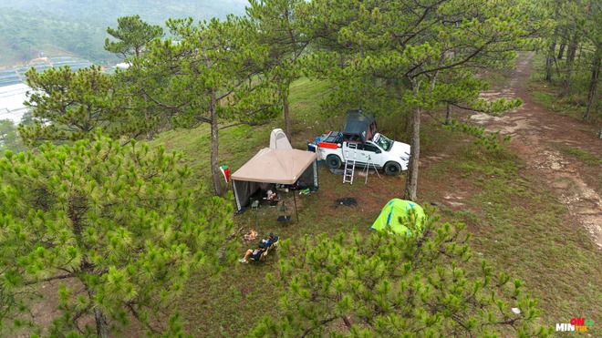 Dùng cùng lúc Colorado, Fortuner, chủ xe chia sẻ: 'Bán tải hay hơn Ranger, SUV chạy xuyên Đông Nam Á vẫn ngon, không dễ lật như lời đồn' - Ảnh 24.