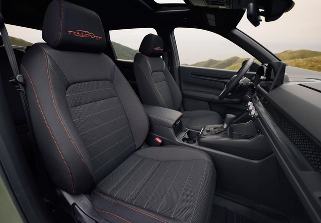 Honda CR-V 2025 ra mắt: Th&ecirc;m bản offroad 204hp, ngay từ bản base đ&atilde; c&oacute; m&agrave;n 9inch v&agrave; 1 option rất quen thuộc - Ảnh 10.