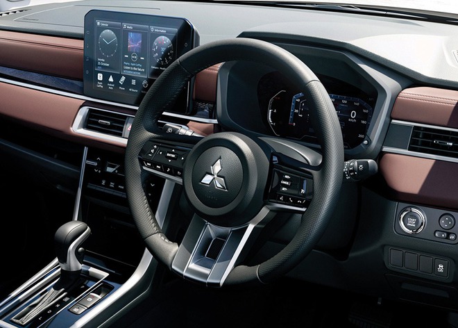 Mitsubishi Xpander 2025 ra mắt: Lưới tản nhiệt mới, m&agrave;n h&igrave;nh to hơn, th&ecirc;m t&uacute;i kh&iacute;, c&oacute; camera 360, gi&aacute; quy đổi khiến người Việt ao ước - Ảnh 18.