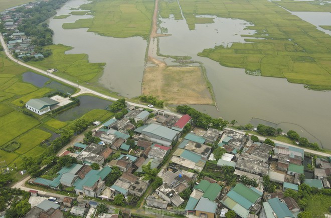 Lý do dự án đường nghìn tỷ ở Hà Tĩnh thi công 'nhảy cóc' - Ảnh 5.