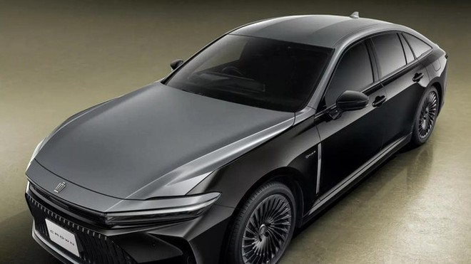 Toyota Crown ra phiên bản đặc biệt hai tông màu như Maybach - Ảnh 3.