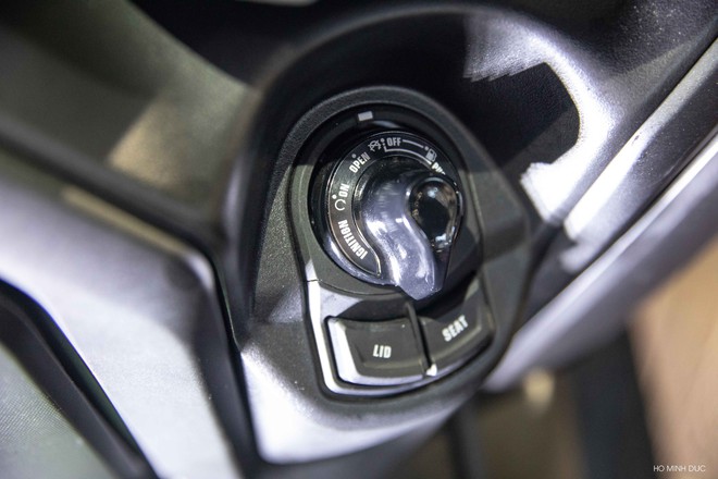 Từ dự đoán của Tổng cục Thống kê, Yamaha chớp thời cơ bằng loạt xe ga mới: Máy khỏe, lái hay, dáng đẹp - Ảnh 13.