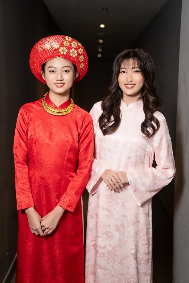 Mai C&aacute;t Vi &ocirc;m g&agrave; đến sự kiện, "lột x&aacute;c" ở tuổi 16 sau 2 năm gi&agrave;nh giải Nữ diễn vi&ecirc;n ch&iacute;nh xuất sắc - Ảnh 7.