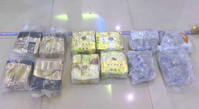 Vụ 4 tiếp viên xách ma túy về Việt Nam: Đã bắt số bị can nhiều nhất trong lịch sử - Ảnh 7.