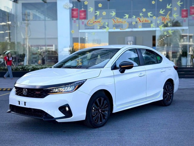 Hàng loạt xe Honda được giảm giá hàng chục triệu đồng: Cả mẫu bán chạy, mẫu mới ra mắt cũng không ngoại lệ - Ảnh 3.