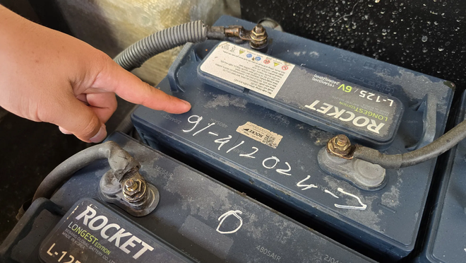 Sợ vi phạm tốc độ, cả trăm xe điện không thể lăn bánh - Ảnh 11.