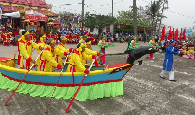 Phát hiện bãi biển ít du khách biết ở Quảng Bình, người bản địa nhận xét: Hoang sơ, đẹp hơn Nhật Lệ - Ảnh 6.