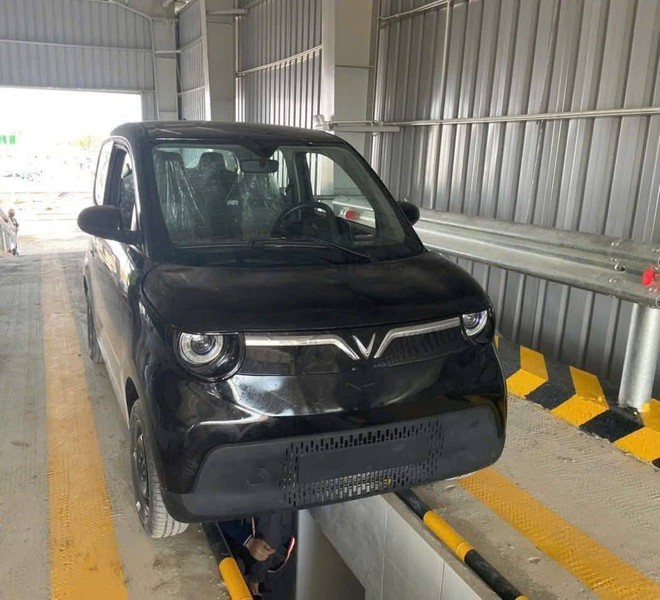 Bóc tách trang bị VinFast Minio Green từ loạt ảnh nội, ngoại thất rò rỉ sớm: Cụm đèn 'ăn tiền', bên trong có nhiều điểm thực dụng - Ảnh 2.