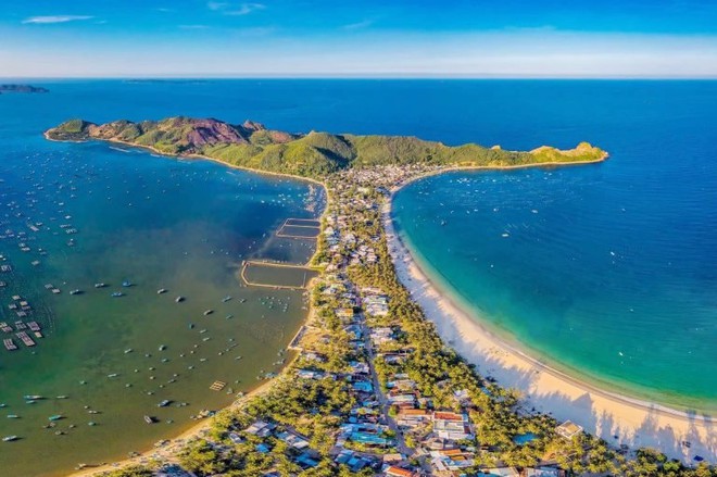 Phú Yên và Đắk Lắk sáp nhập thành tỉnh mới có tên gọi là tỉnh Đắk Lắk. Ảnh: MK Phú Yên và Đắk Lắk sáp nhập thành tỉnh mới có tên gọi là tỉnh Đắk Lắk. Ảnh: MK