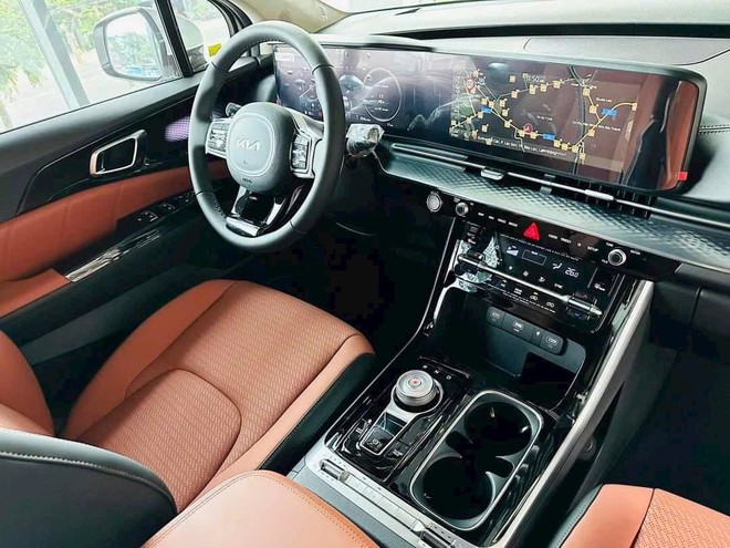 Kia Carnival bản xăng cao nhất giảm tới 210 triệu đồng tại đại lý, giá thực tế còn 1,549 tỷ đồng nhưng phải đánh đổi 1 thứ - Ảnh 5.
