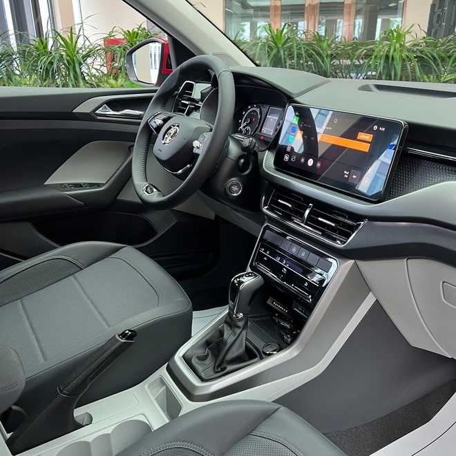 Ảnh thực tế 2 bản Skoda Kushaq tại Việt Nam: Giá dự kiến từ dưới 600 triệu đồng, ra mắt tháng này cạnh tranh Xforce, Creta - Ảnh 9.