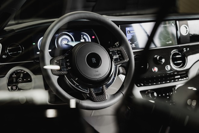 Tôi lái Rolls-Royce Spectre trên đường đua Nhật: Trải nghiệm ‘dễ dàng’ mà giàu cảm xúc - Ảnh 16.