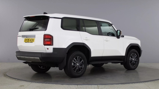 Toyota Land Cruiser Prado th&ecirc;m bản mới hợp d&acirc;n c&ocirc;ng tr&igrave;nh, người m&ecirc; độ: Chỉ 2 chỗ, cốp si&ecirc;u lớn, động cơ hybrid nhẹ - Ảnh 5.