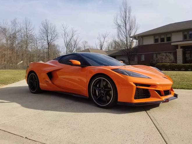 Chevrolet Corvette bản hybrid hiệu suất cao khiến bao người 'chưng hửng' về độ mất giá: Vừa chạy 180km đã 'bay' gần 800 triệu đồng - Ảnh 3.