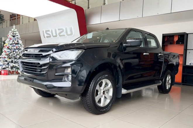 Isuzu D-Max dọn kho giảm 100 triệu đồng tại đại lý: Bản AT còn hơn 580 triệu, giá rẻ cho 'dân cày' không quan trọng mẫu mã - Ảnh 5.