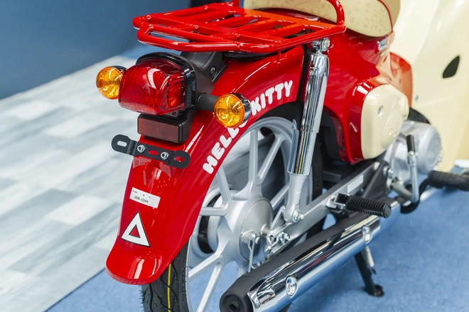 Honda Super Cub bản giới hạn được đưa về Việt Nam - Ảnh 5.