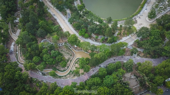 Hiện trạng hai công viên được ‘hồi sinh’ tại Hà Nội - Ảnh 4.