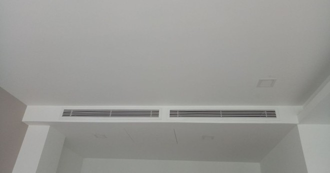Điều hòa âm trần dùng có tốn điện hơn điều hòa thường? Người dùng đưa ra câu trả lời - Ảnh 1.