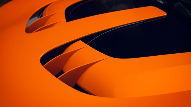 Mercedes-AMG GT đời mới này gắn loa ở đèn pha để giả một thứ tiếng mà fan xe xăng yêu thích - Ảnh 8.