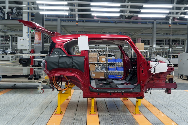 Cận cảnh dây chuyền sản xuất xe VinFast tại nhà máy Hà Tĩnh vừa khánh thành - Ảnh 25.
