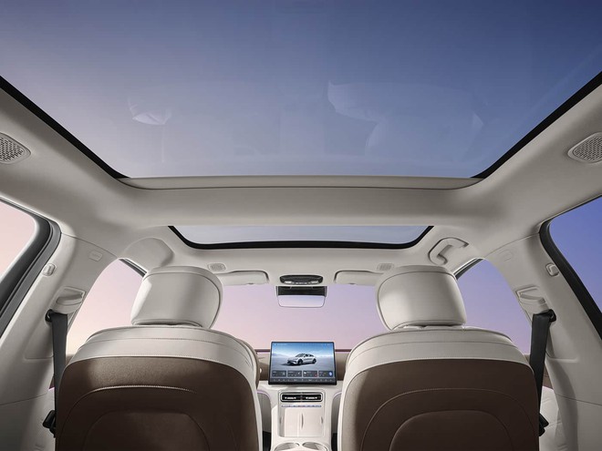 Hãng xe xây nhà máy 20.000 tỷ tại Việt Nam ra mắt mẫu sedan tiết kiệm xăng: phạm vi di chuyển 2.000 km, giá hơn 500 triệu đồng - Ảnh 7.