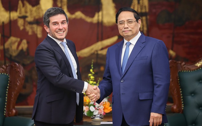 Thủ tướng tiếp ông Gerald Toledano, thành viên Ban Điều hành, Giám đốc mảng sản phẩm cổ phiếu và đa tài sản toàn cầu của FTSE Russell. Ảnh: VGP Thủ tướng tiếp ông Gerald Toledano, thành viên Ban Điều hành, Giám đốc mảng sản phẩm cổ phiếu và đa tài sản toàn cầu của FTSE Russell. Ảnh: VGP