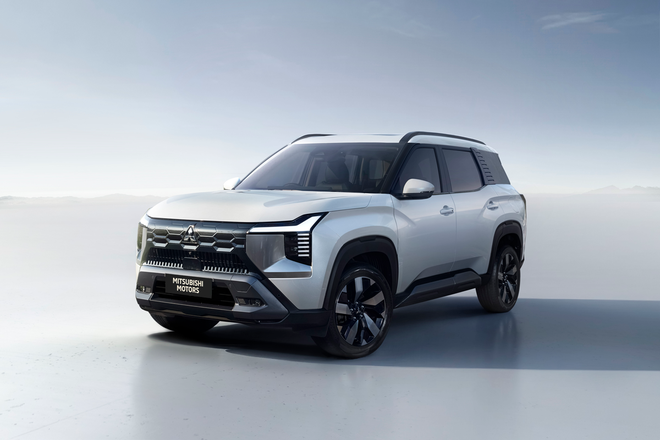 Đây là sự khác biệt giữa 3 bản Mitsubishi Destinator mà khách Việt có thể tham khảo trước khi chốt cọc - Ảnh 9.