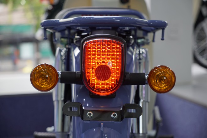 Honda Super Cub 50 Final Edition xuất hiện tại Việt Nam - Ảnh 8.