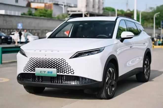 Loạt xe gầm cao chực chờ ra mắt Việt Nam đến cuối năm 2025: Phần lớn là xe mới bán lần đầu, nhiều tùy chọn hybrid - Ảnh 18.