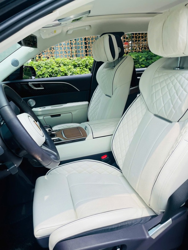 Chủ nhân chiếc Hongqi E-HS9 này ‘đánh rơi’ gần 2 tỷ đồng chỉ sau 2 năm sử dụng: ‘Rớt giá’ nhanh hơn xe Đức cùng đời, đi được 510km/lần sạc - Ảnh 6.