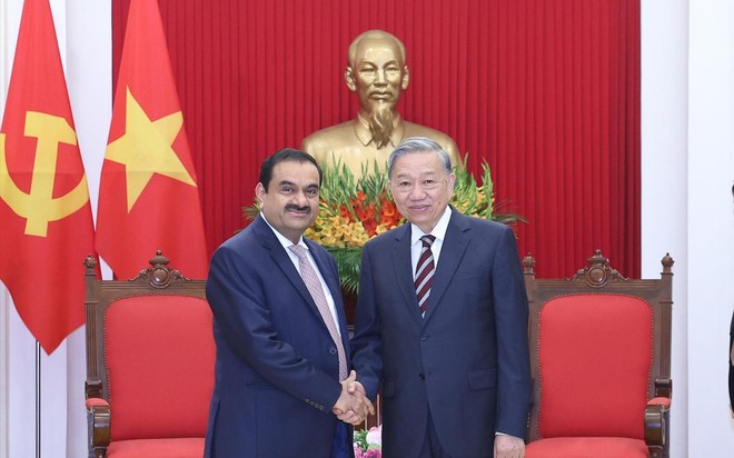 Tổng Bí thư tiếp ông Gautam Adani, Chủ tịch Tập đoàn Adani của Ấn Độ. Ảnh: TTXVN Tổng Bí thư tiếp ông Gautam Adani, Chủ tịch Tập đoàn Adani của Ấn Độ. Ảnh: TTXVN