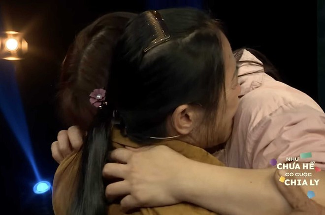 Cô gái Việt theo mẹ sang Trung Quốc rồi thất lạc 20 năm, ngày trở về tiết lộ bí mật ngỡ ngàng về mẹ - Ảnh 11.